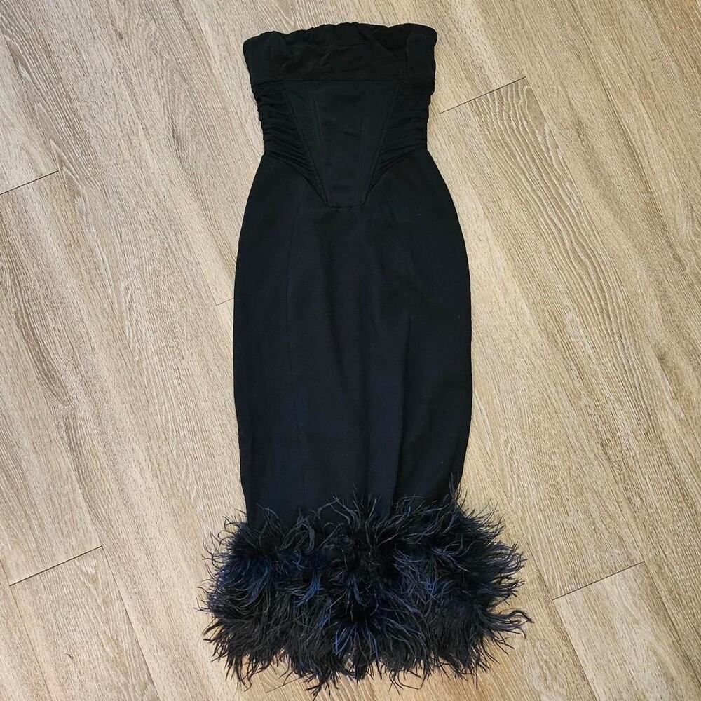 House of CB 'Fionula' Black strapless feather dress